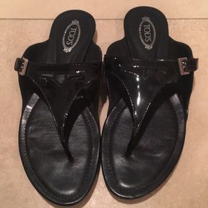 Tod’s patent leather sandals
